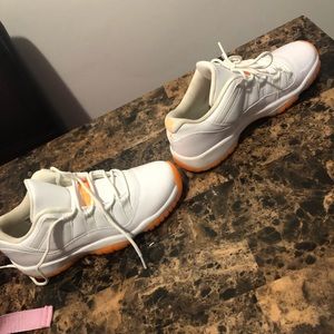 Only worn once. Still in new condition